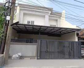 Disewakan Rumah Baruk Barat 2 Lantai Baru Gress Dkt Nginden Klampis