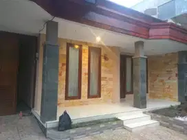Rumah Villa Full Furniture Daerah Kota Wisata Batu