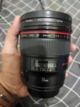 Canon 24mm f 1.4mm, Mulus Nego.