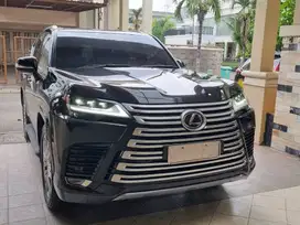 LEXUS LX600 VIP 4 seat Langka