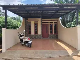 DIJUAL RUMAH BANGUNAN BARU SEMI CLASTER DIRAWAKLONG