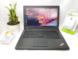 ThinkPad X240 Core i5 | 8GB RAM | SSD | Siap Kerja!