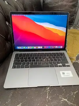 Macbook Air 2020 M1 8/256