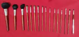1 Set Kuas Make Up