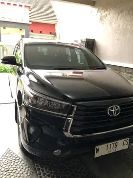 toyota kijang innova (2023)