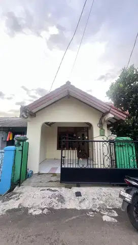 Rumah Strategis Bagus Parung Panjang BOGOR Jl. Jeruk