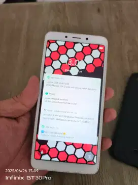 redmi 6a barang antik dan apik baterai uda ganti cortex