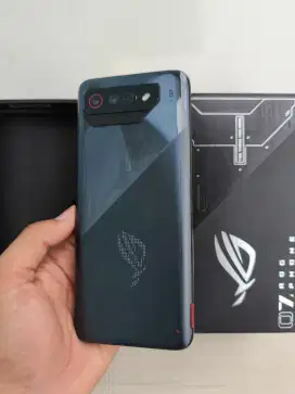 Asus ROG 7 8/256GB Fullset No Minus