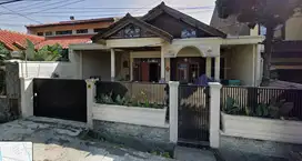 Disewakan Rumah Nyaman dan Asri Daerah Sukaati Permai