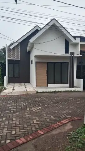 Rumah Fasilitas Memanah, 400jt, Fasilitas Lengkap, Strategis