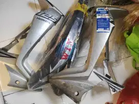 Kesing bekas motor Honda X 125