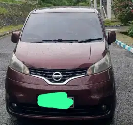 Nissan evalia xv 2012