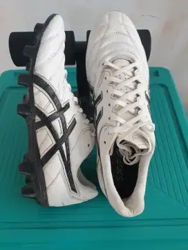 Sepatu Bola Asics Lethal Flash It 2