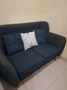 SOFA RETRO 2 SEATER BEKAS
