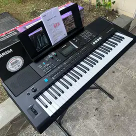 KEYBOARD YAMAHA PSR E473 LIKE NEW FULLSET