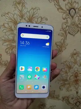 Xiaomi redmi 5 plus ram 3/32 normal semua nya minus pemakaian hp saja