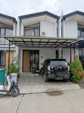 Di Jual rumah : take over 300 Juta