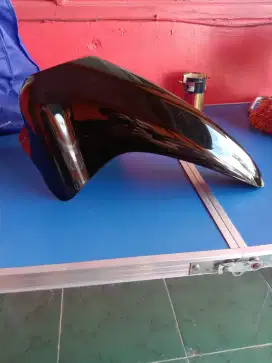 Slebor depan Supra