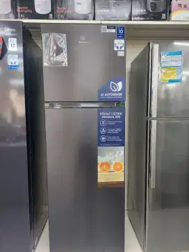 Promo Spesial Cicilan Kulkas 2 Pintu!!