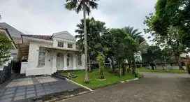 Disewakan Rumah Sejuk Full Furnish Sentul City View Pegunungan