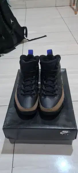 Air jordan retro 9 size 40 ,,like new