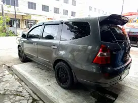 Nissan grand livina xv 2013 mt bandung kota