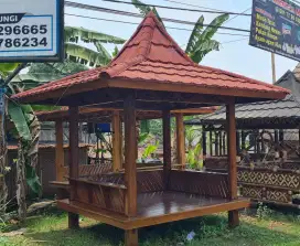 Saung gazebo kayu 2×2 artistik elegan