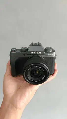 KAMERA FUJIFILM X-T200+KIT