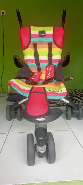 Baby Stroller Bekas Layak Pakai