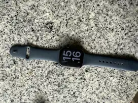 Apple Watch SE 2 Batangan