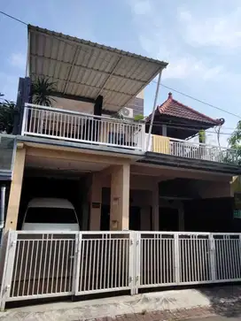 RUMAH DUA LANTAI SAWOJAJAR DIRGANTARA KOTA MALANG
