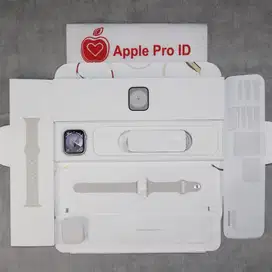 Apple Watch Series 8 45mm Silver