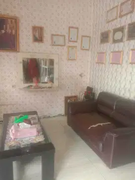 Rumah usaha Moh Toha