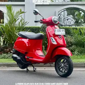 PIAGGIO VESPA LX 125 IGET LED Tahun 2019 WARNA RED PASSIONE PERFECT CO