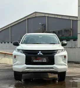 Mitsubishi New Triton DC HDX 2.5 4X4 MT