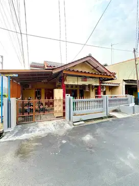 Kos Aktif Total 10 Kamar Tidur & 6 Kamar Mandi di Kelapa Dua-Tangerang