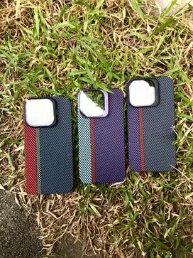 Carbon Fiber Hard PC With Stand Window Lens iPhone 14 Pro