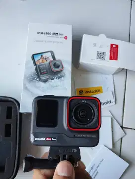 action camera insta 360 Ace Pro