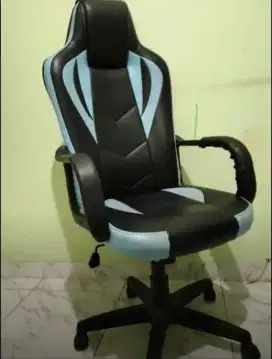 Kursi gaming bekas