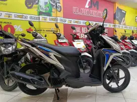 Only cash ! Honda Vario 125 esp th 2012