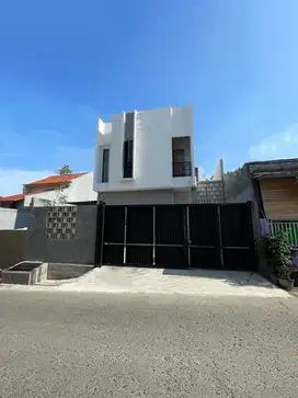 Dijual rumah larangan Tangerang