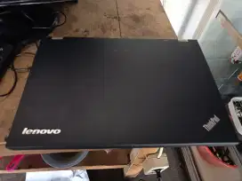 Laptop lenovo tnikpad T430 core i5