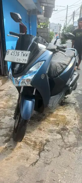 Dijual yamaha lexi jarang pakai km rendah dan surat lengkap