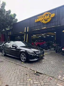 Mercedes-Benz C200 AMG 2017