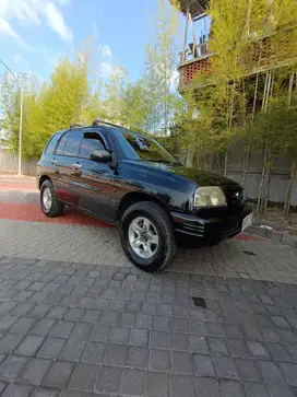 Suzuki Grand escudo 2003 Bensin