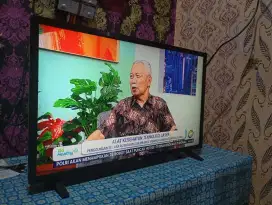 Jual tv led 32 in. Merek LG. Udah di gital. No minus.