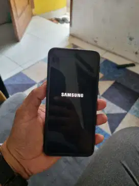 Samsung M30 4/64 GB