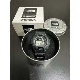G-shock the north face supreme DW 6900 NS-1