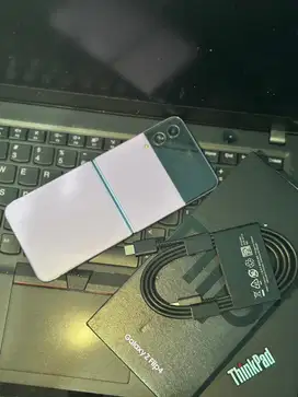 samsung zflip4 8/512 purple