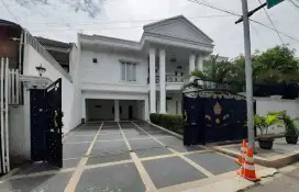 Dijual Rumah Mewah Pinggir Jalan Raya Tebet Timur Jaksel
